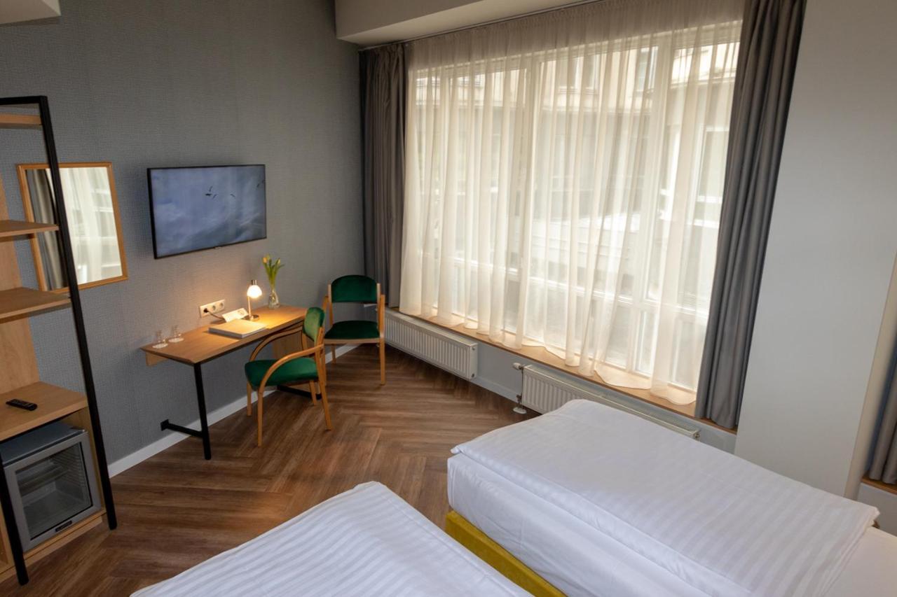 City Hotel Pilvax Budapest Bilik gambar